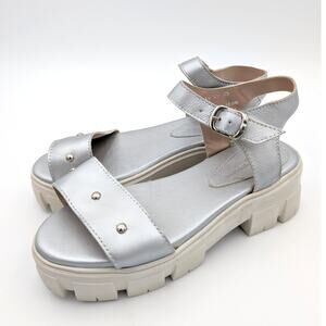 Sandro Moscoloni Platform Lug Sole Strappy Sandals Studded Strap Silver Size 8M